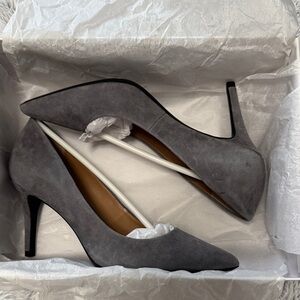 Calvin Klein Gayle Gray Leather Pointed-Toe Heels | Size 5